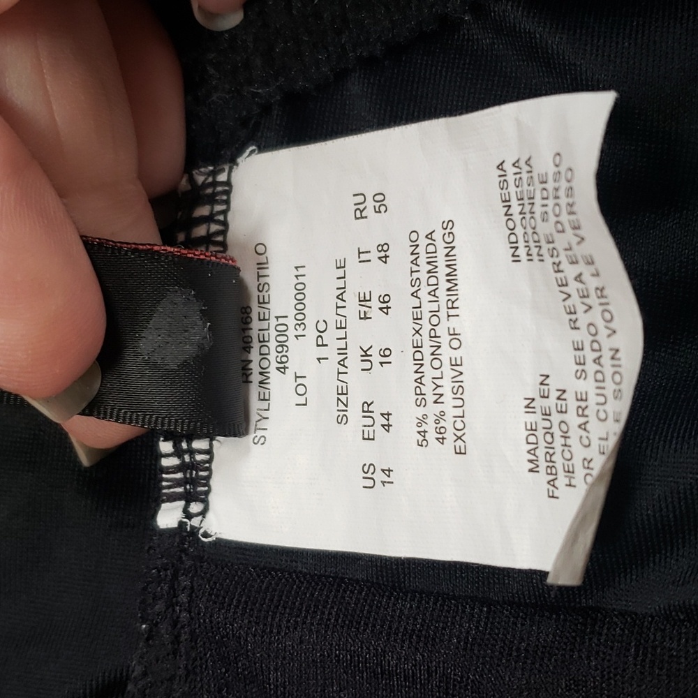 EUC- Kirkland Miraclesuit Shaping / Control One Piece - Picture 6 of 7